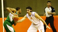 Aliağa Mersin'i YENDİ 90-76