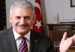 Binali Yıldırım Bergama'da 