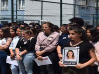 Aliağa'da Hayatanı Kaybeden Hatice Öğretmen’in Okulunda Yas