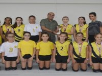 Aliağa’nın Mini Voleybolcularından Bir Başarı Daha