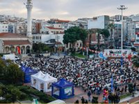 Başkan Tugay'dan iftar sofrasında dayanışma mesajı