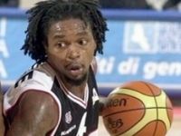 Reese Aliağa basketbol'da